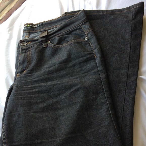 DKNY Dark Wash Jeans - Picture 1 of 4